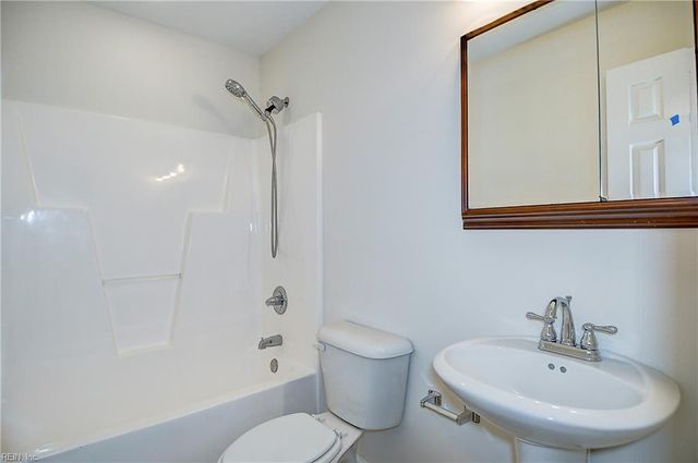 1102 Tall Oak DR, Virginia Beach, VA 23462