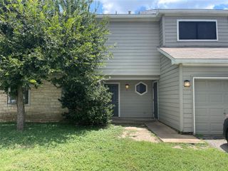 12306 Abney DR C, Austin, TX 78729