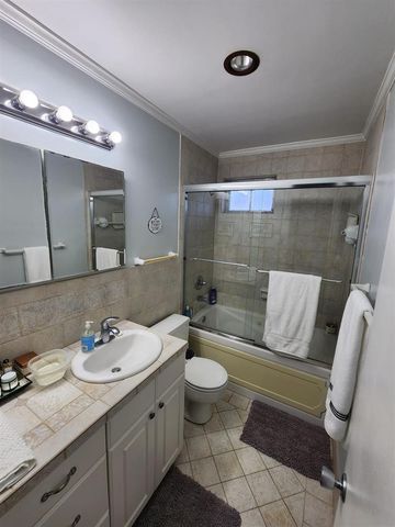 1821 NE 62nd Street 431, Fort Lauderdale, FL 33308