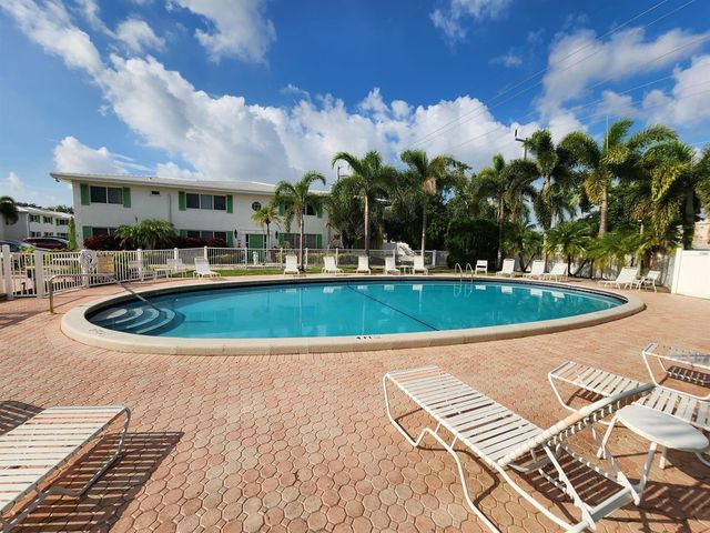 1821 NE 62nd Street 431, Fort Lauderdale, FL 33308