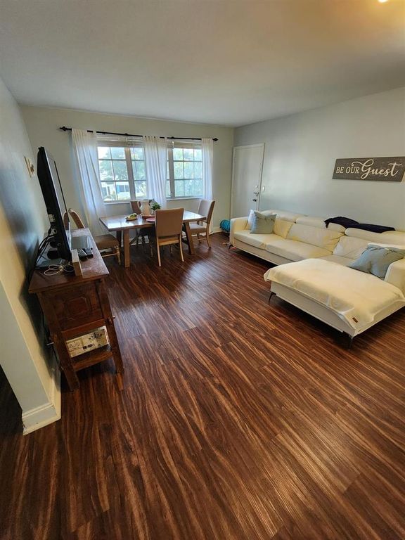 1821 NE 62nd Street 431, Fort Lauderdale, FL 33308