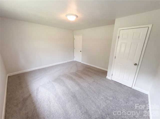 565 Rutledge Drive, Catawba, SC 29704