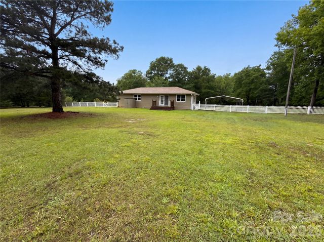 565 Rutledge Drive, Catawba, SC 29704