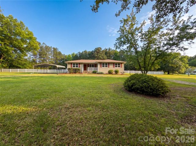 565 Rutledge Drive, Catawba, SC 29704