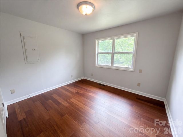 565 Rutledge Drive, Catawba, SC 29704