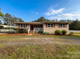 565 Rutledge Drive, Catawba, SC 29704