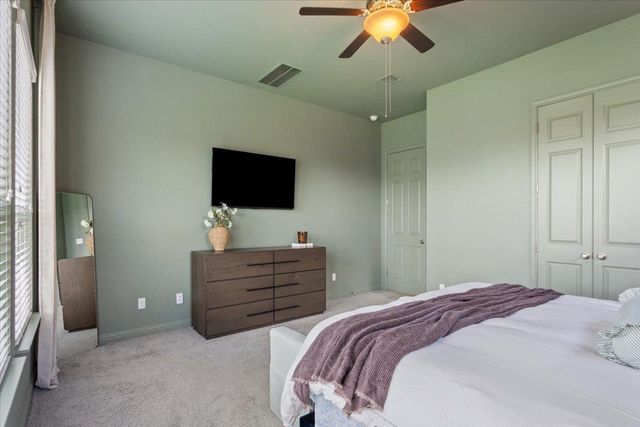 424 MILLARD ST, Georgetown, TX 78628