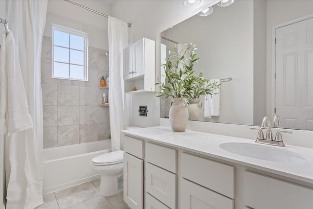 424 MILLARD ST, Georgetown, TX 78628