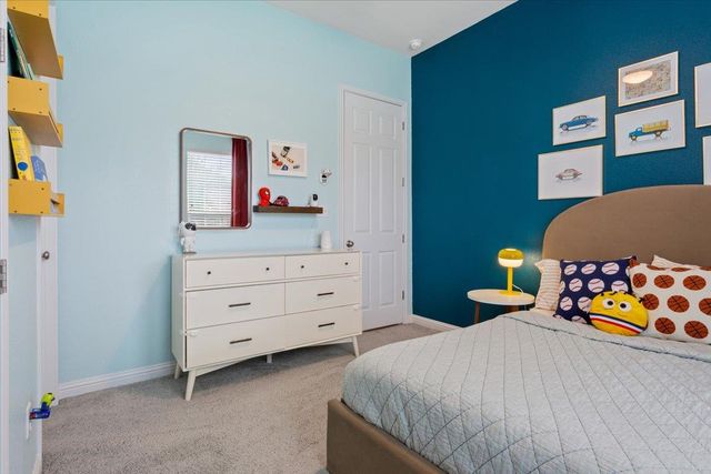 424 MILLARD ST, Georgetown, TX 78628