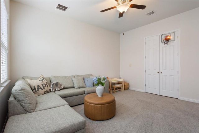 424 MILLARD ST, Georgetown, TX 78628