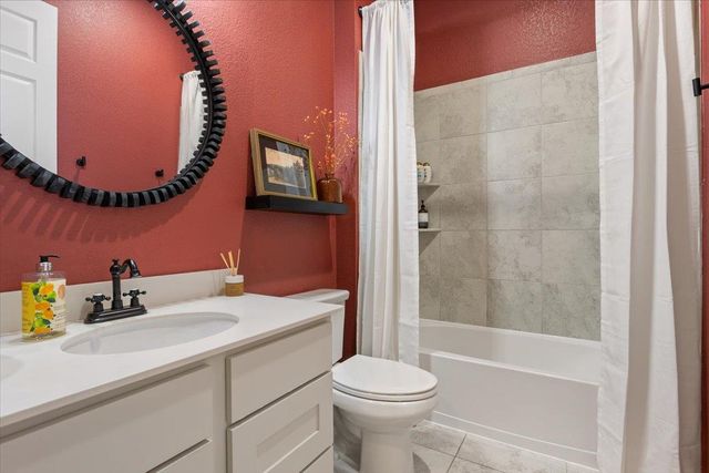424 MILLARD ST, Georgetown, TX 78628