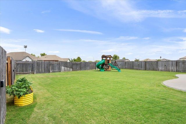 424 MILLARD ST, Georgetown, TX 78628