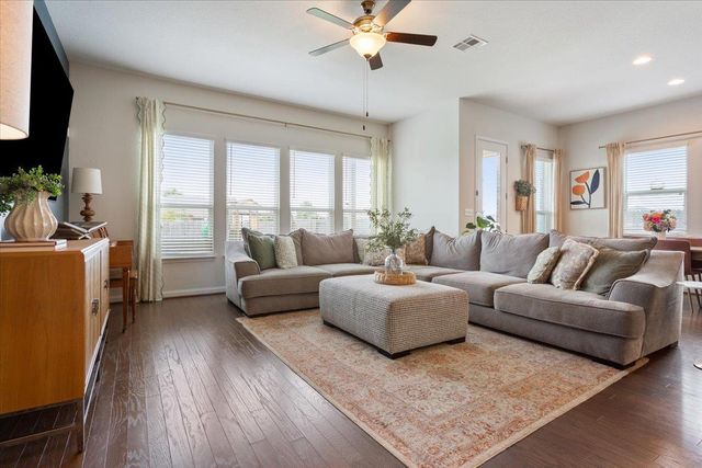 424 MILLARD ST, Georgetown, TX 78628