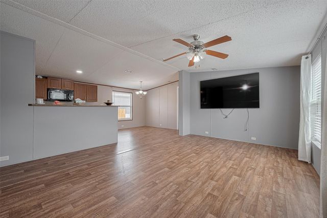 114 Oak Park Drive, Manvel, TX 77578