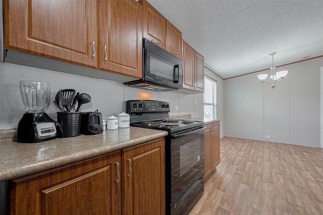 114 Oak Park Drive, Manvel, TX 77578