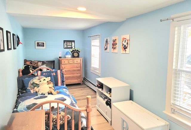 115 Waltham St, Hanson, MA 02341