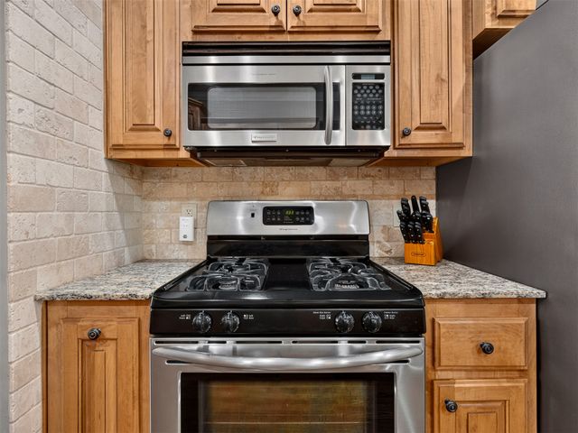 745 W 145th Place S, Glenpool, OK 74033