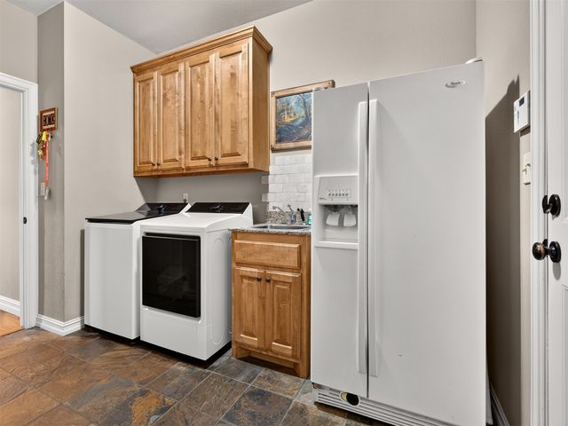 745 W 145th Place S, Glenpool, OK 74033