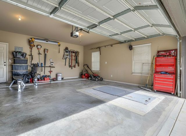 745 W 145th Place S, Glenpool, OK 74033