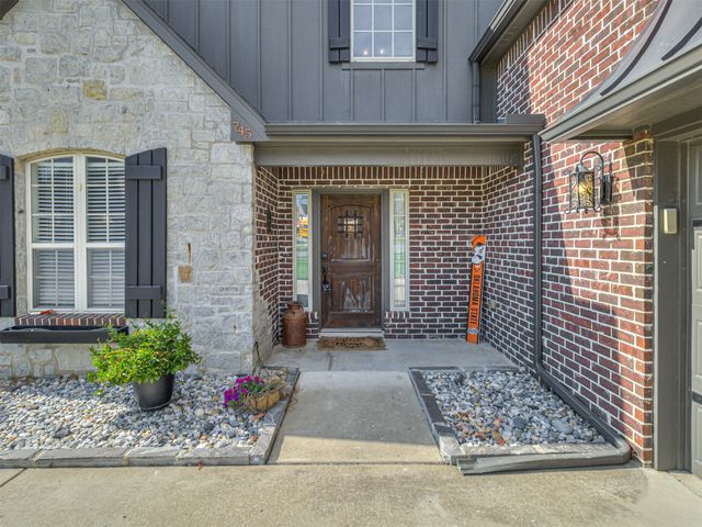 745 W 145th Place S, Glenpool, OK 74033