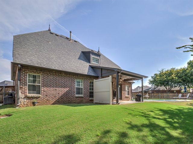 745 W 145th Place S, Glenpool, OK 74033