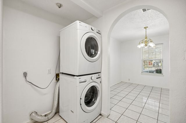 3708 Davila Drive, Dallas, TX 75220