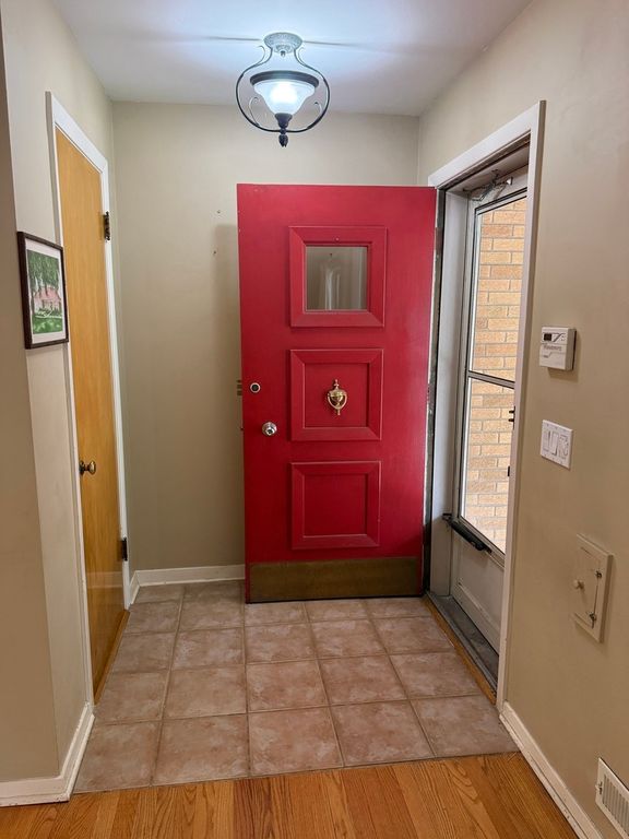 435 S Stratford Avenue, Elmhurst, IL 60126 — photo 5