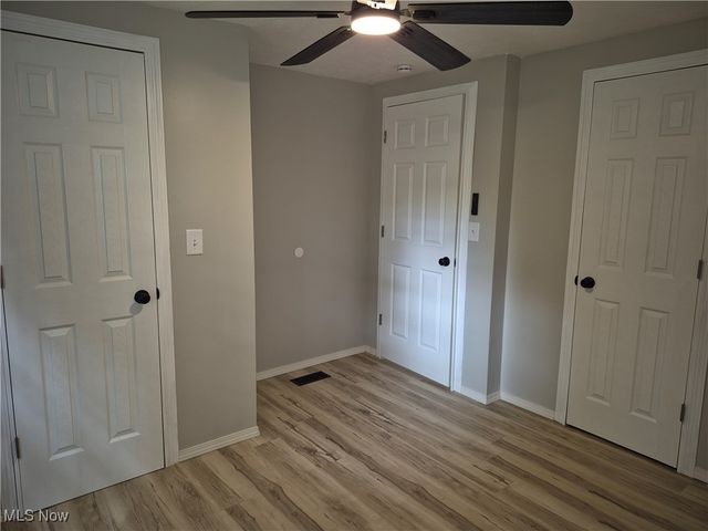 100 Chaucer Court, Elyria, OH 44035