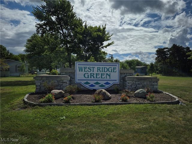 100 Chaucer Court, Elyria, OH 44035