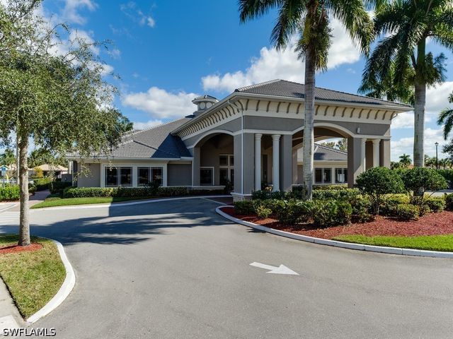 14135 Fall Creek CT, Naples, FL 34114