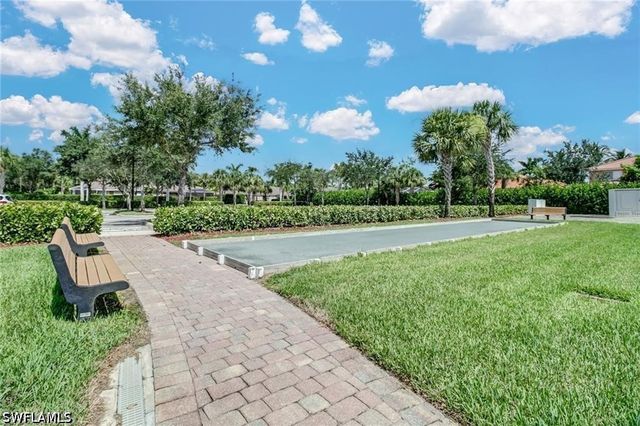 14135 Fall Creek CT, Naples, FL 34114