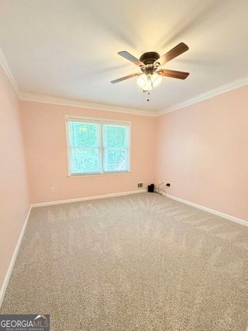15 Briarwood Lane, Newnan, GA 30265