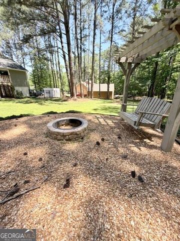 15 Briarwood Lane, Newnan, GA 30265
