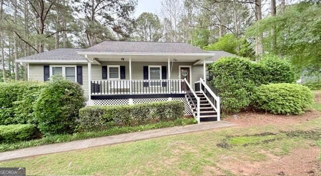 15 Briarwood Lane, Newnan, GA 30265