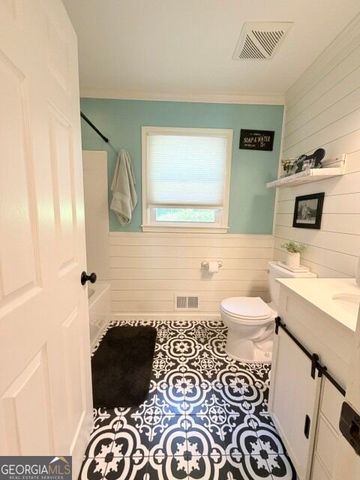 15 Briarwood Lane, Newnan, GA 30265