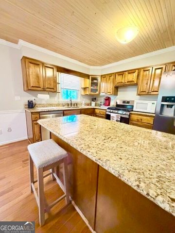 15 Briarwood Lane, Newnan, GA 30265