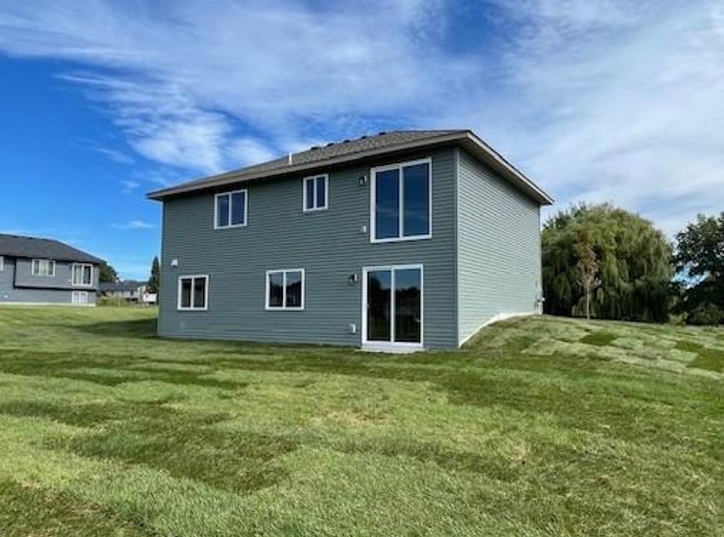 3423 Maple Drive S, Cambridge, MN 55008 — photo 2