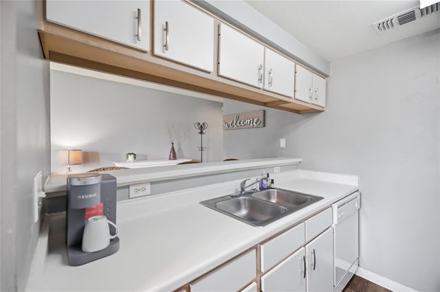 12800 Melville Drive A207, Montgomery, TX 77356