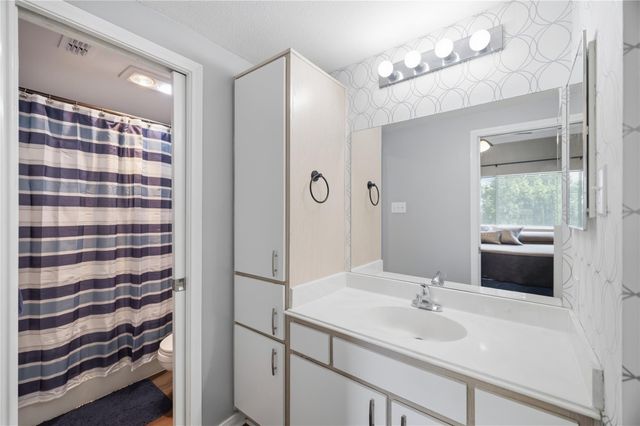 12800 Melville Drive A207, Montgomery, TX 77356