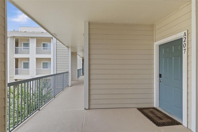 12800 Melville Drive A207, Montgomery, TX 77356