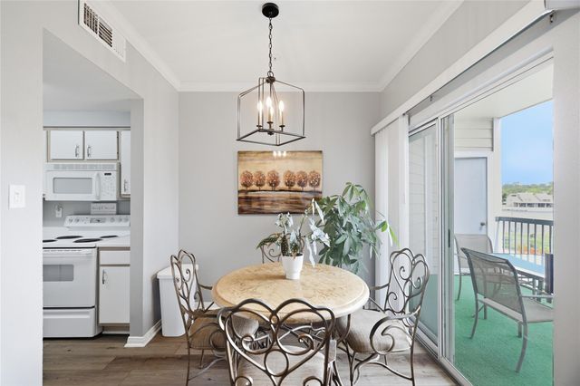 12800 Melville Drive A207, Montgomery, TX 77356