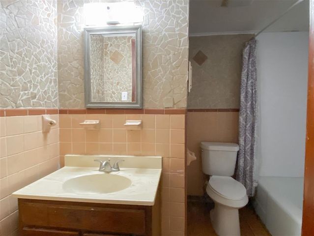 2609 Creole Street, Lake Charles, LA 70601
