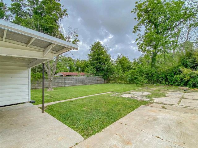 2609 Creole Street, Lake Charles, LA 70601