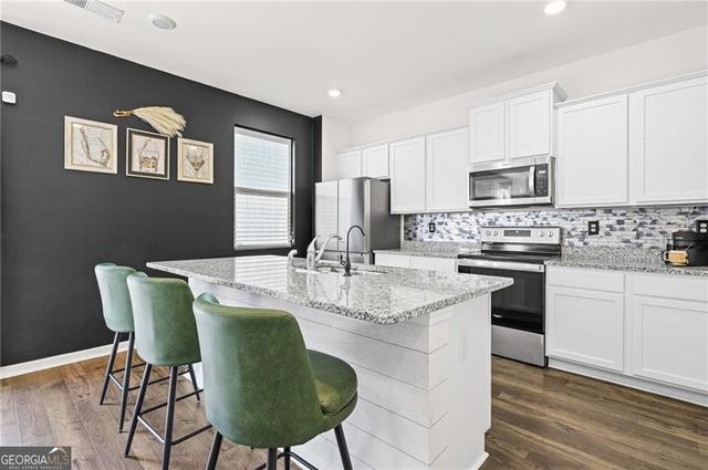 1526 Battle Brook Drive, Conyers, GA 30012