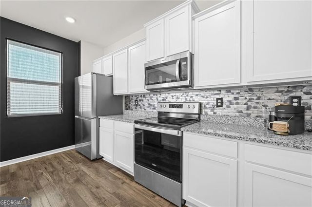 1526 Battle Brook Drive, Conyers, GA 30012