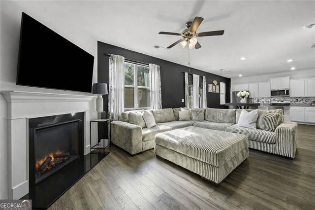 1526 Battle Brook Drive, Conyers, GA 30012