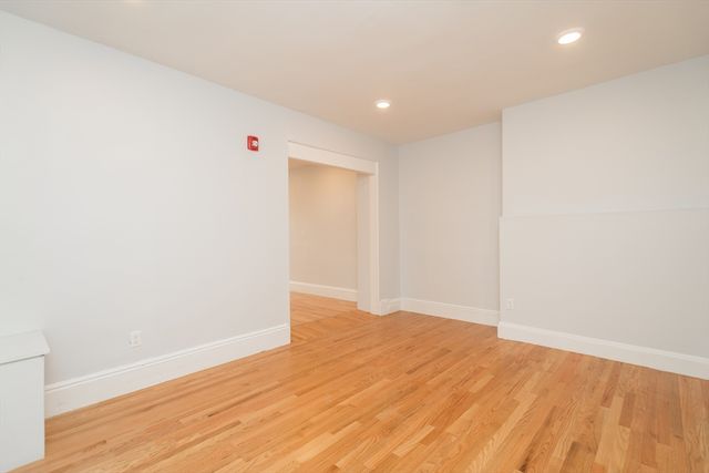 1620 Beacon Street, Brookline, MA 02446