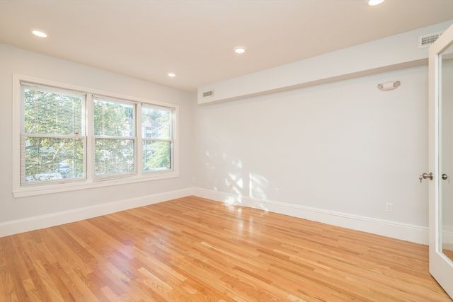 1620 Beacon Street, Brookline, MA 02446