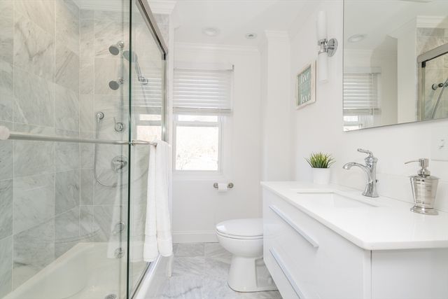 1620 Beacon Street, Brookline, MA 02446