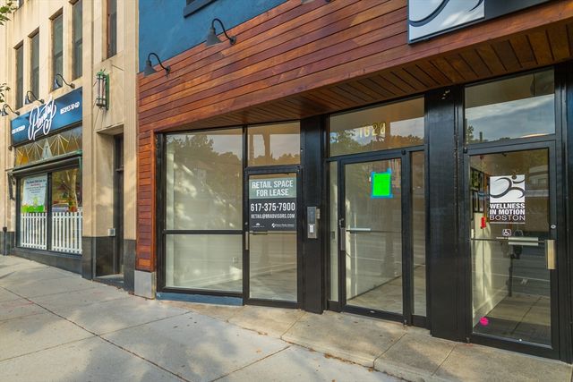 1620 Beacon Street, Brookline, MA 02446